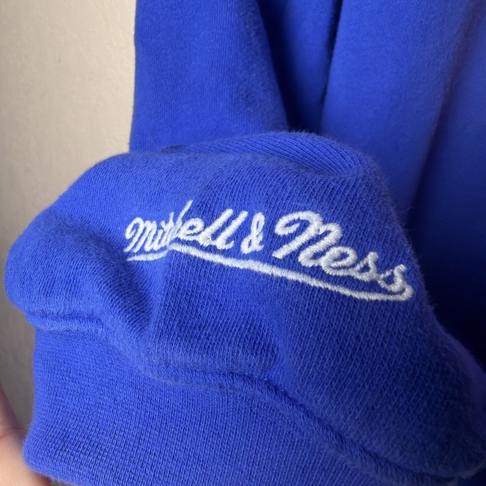 Mitchell Ness Retro Denver Broncos Crewneck Sweatshirt Blue Vintage Style Mens M - Picture 5 of 10